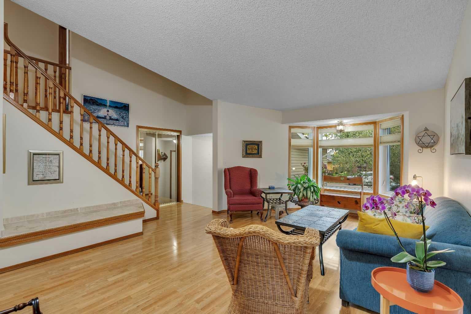 139 Shawnessy Drive SW