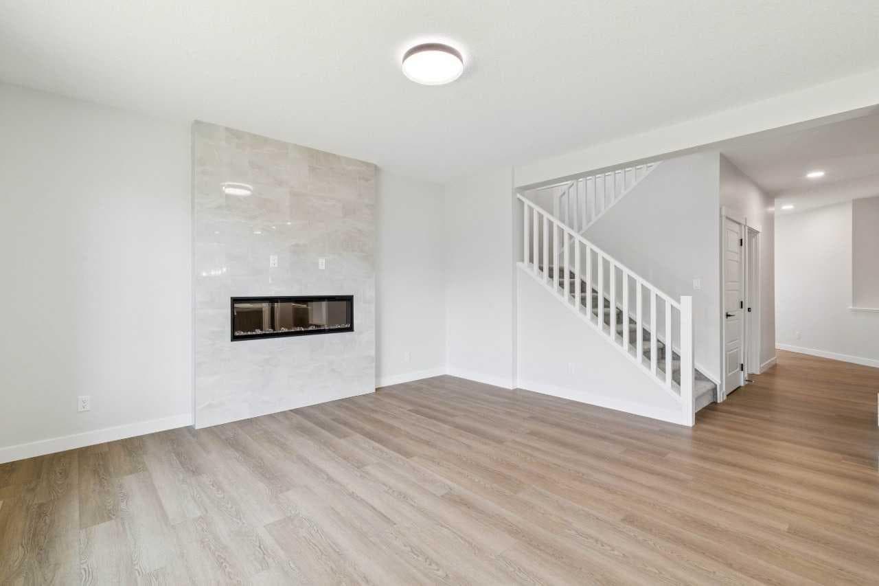 245 Dawson Wharf Crescent 