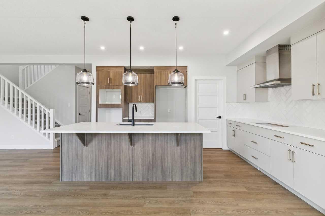 245 Dawson Wharf Crescent 