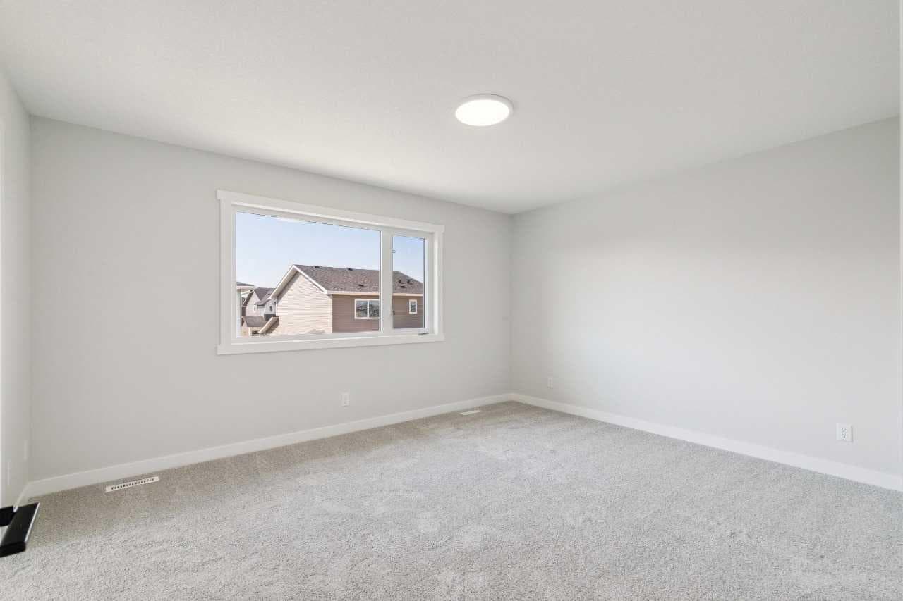 245 Dawson Wharf Crescent 