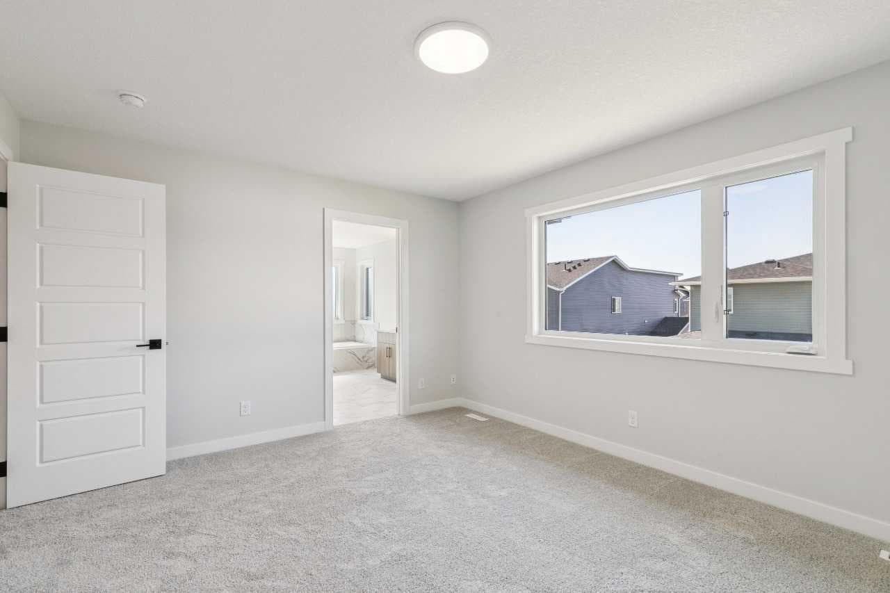 245 Dawson Wharf Crescent 