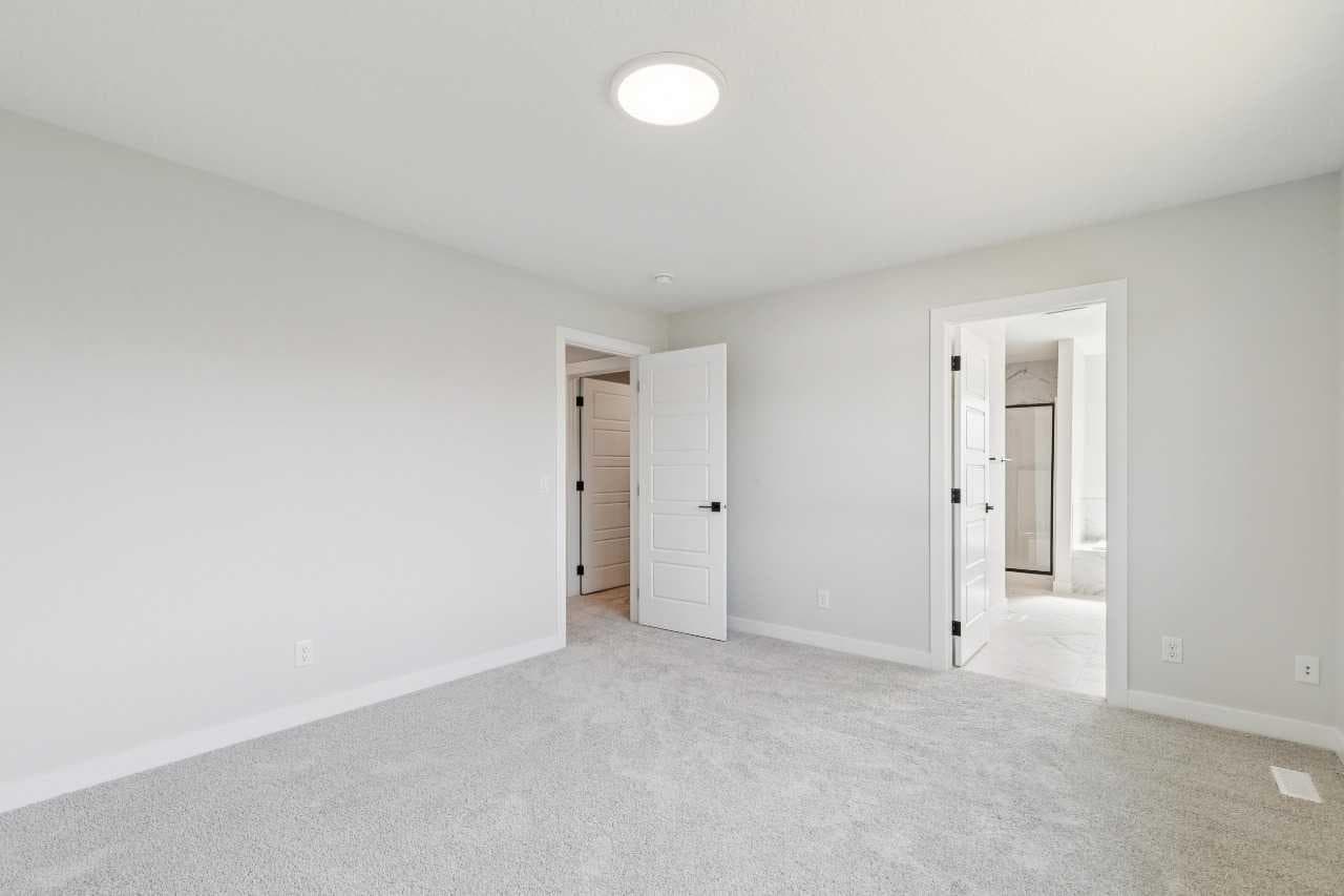 245 Dawson Wharf Crescent 