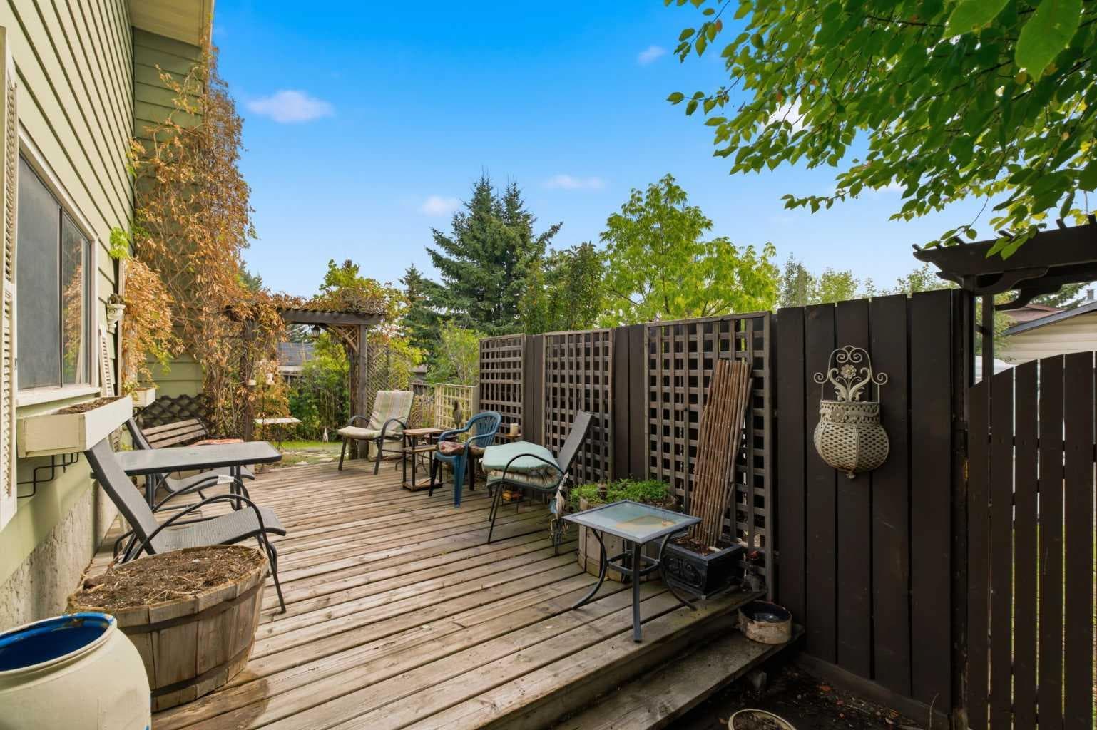 7 Glenport Road E