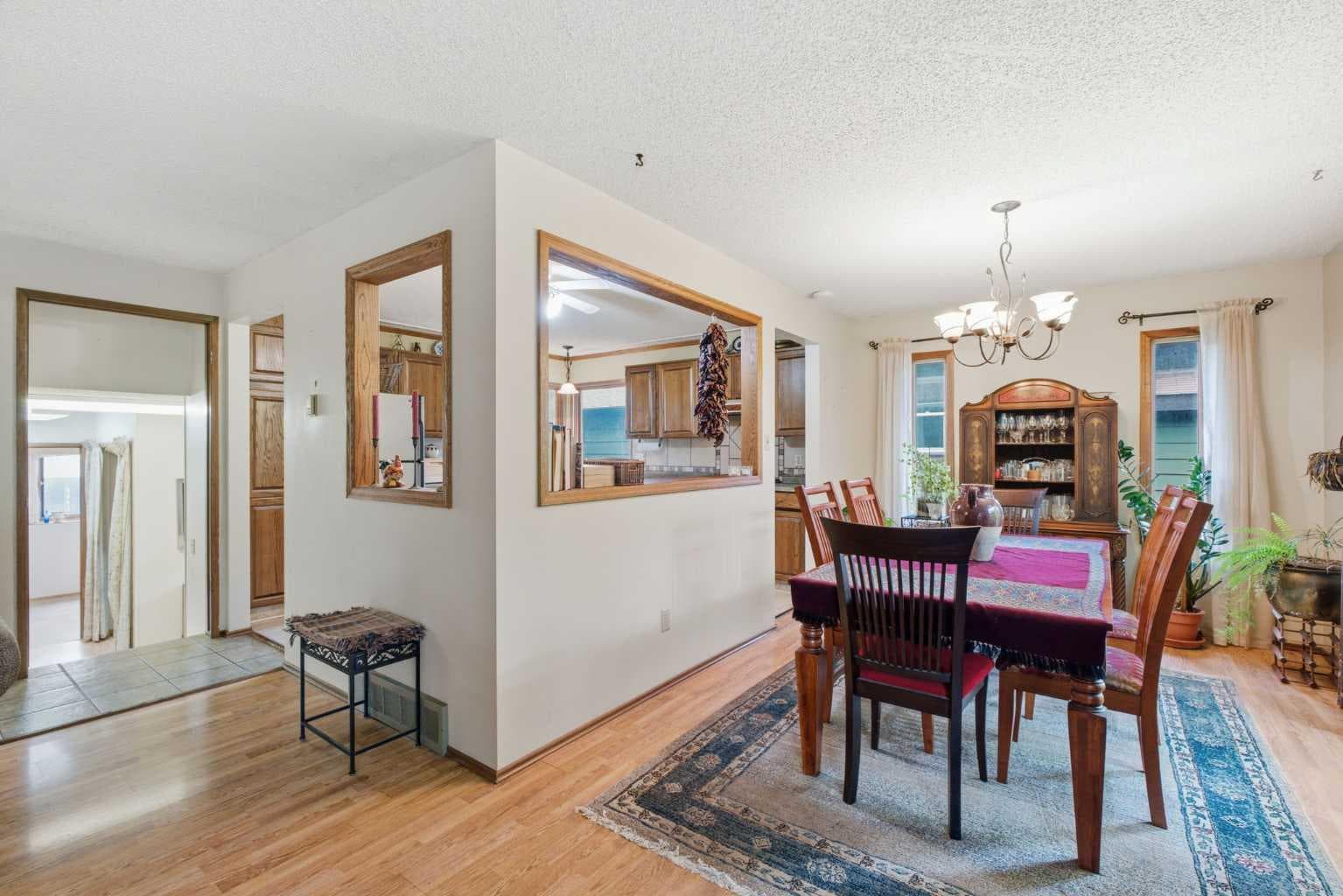 7 Glenport Road E