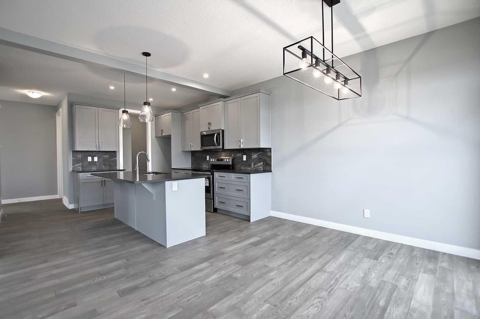 63 Agate Road 