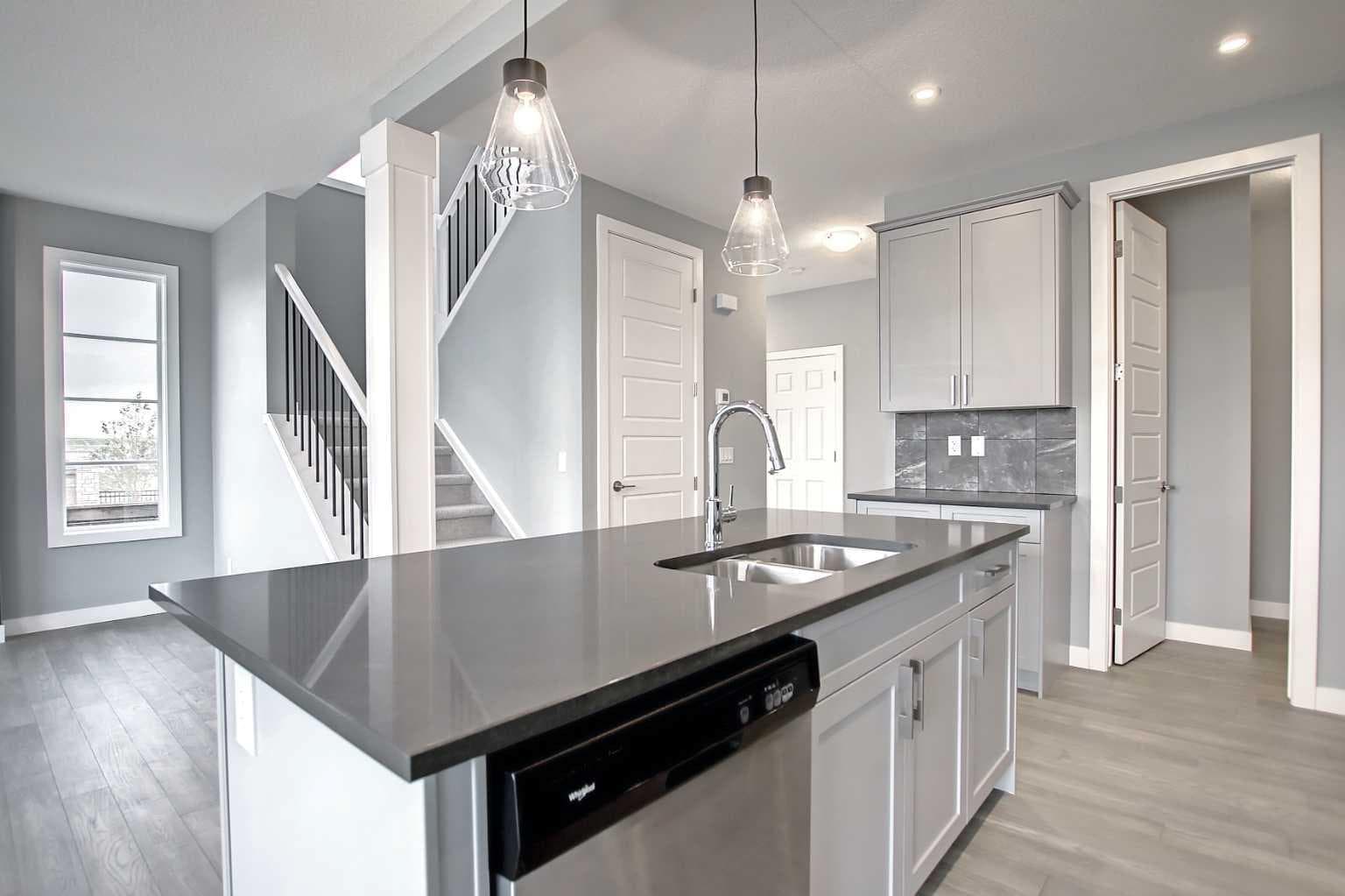 63 Agate Road 
