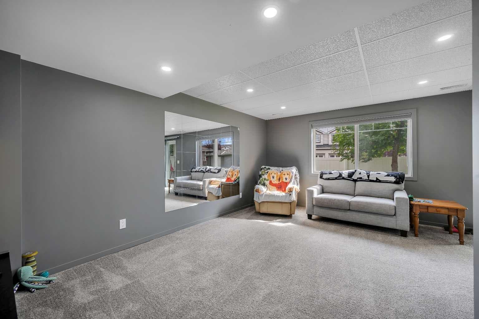 120 Rocky Vista Circle NW