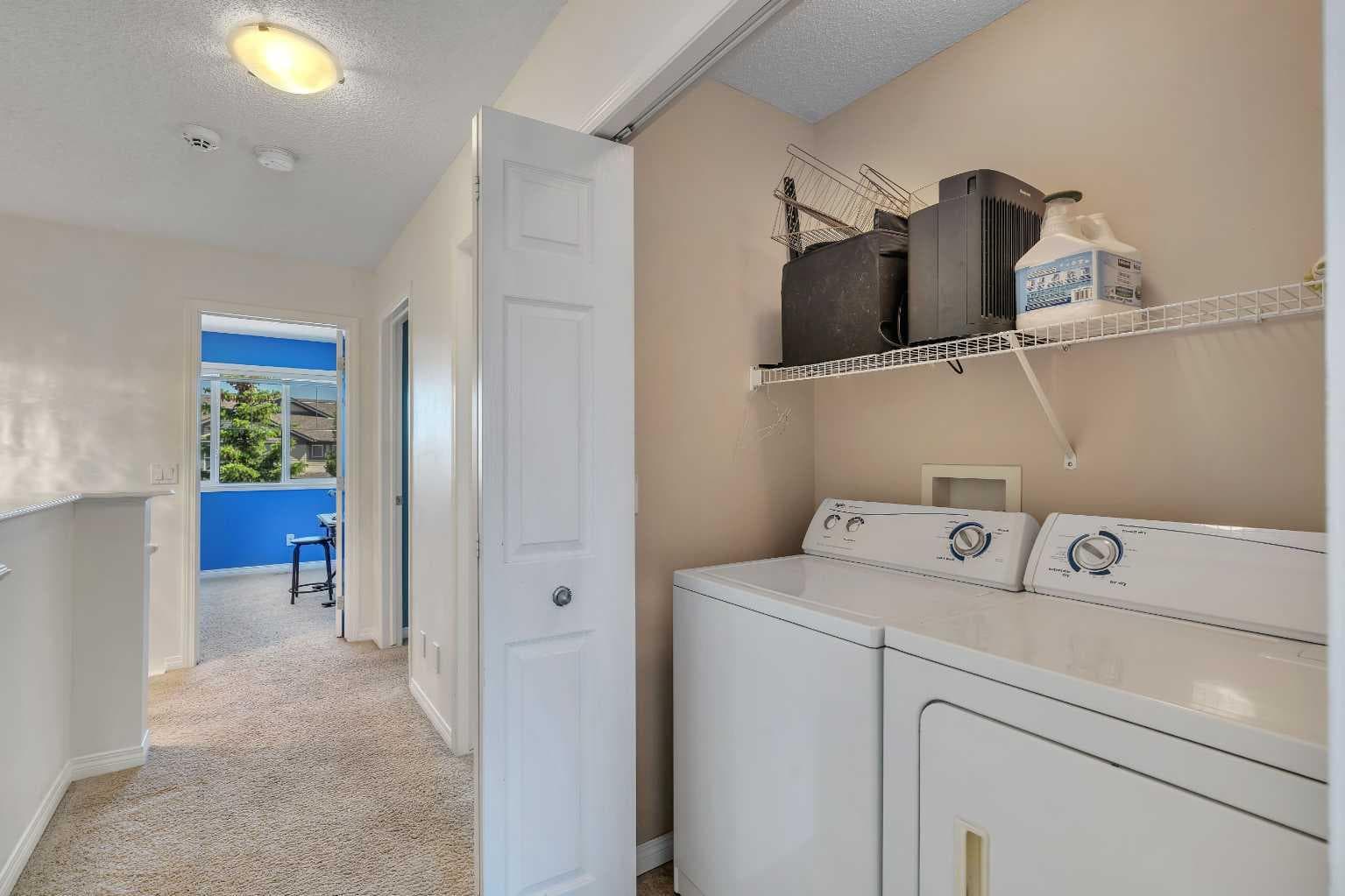 149 Luxstone Way SW