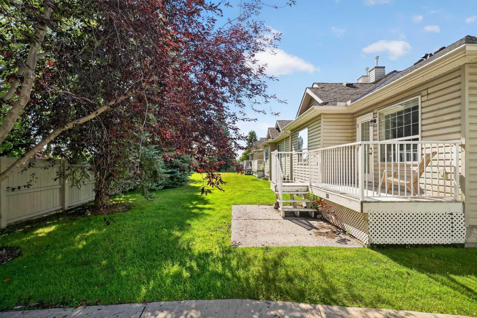 113 Mt Douglas Villas SE