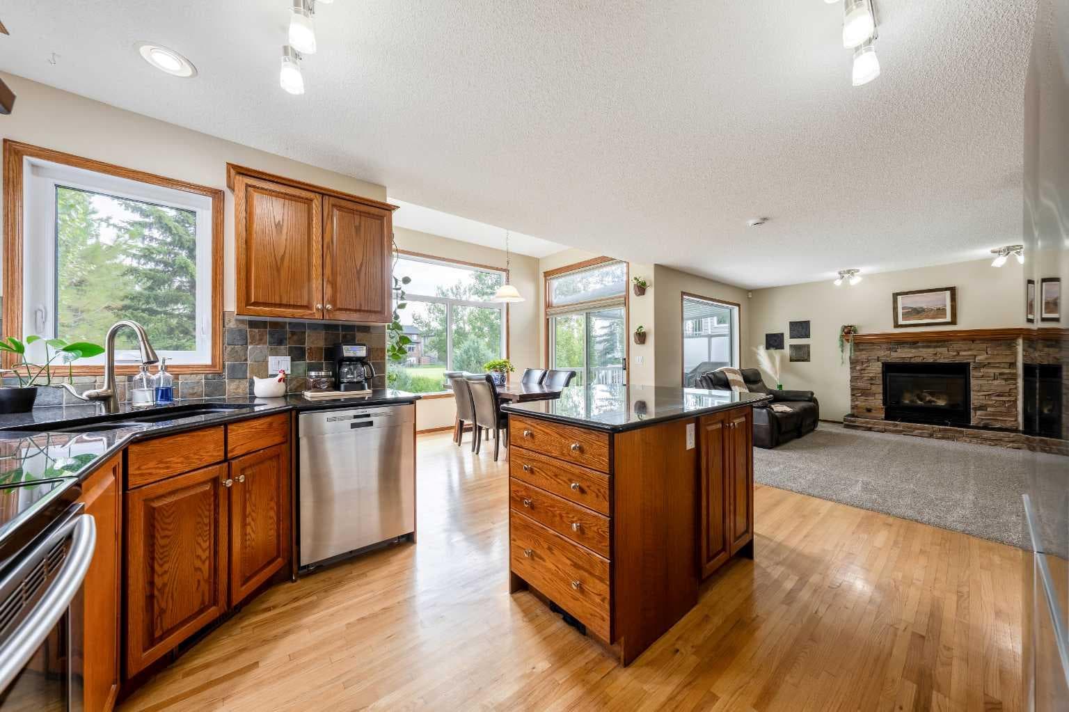2357 Fairways Circle NW