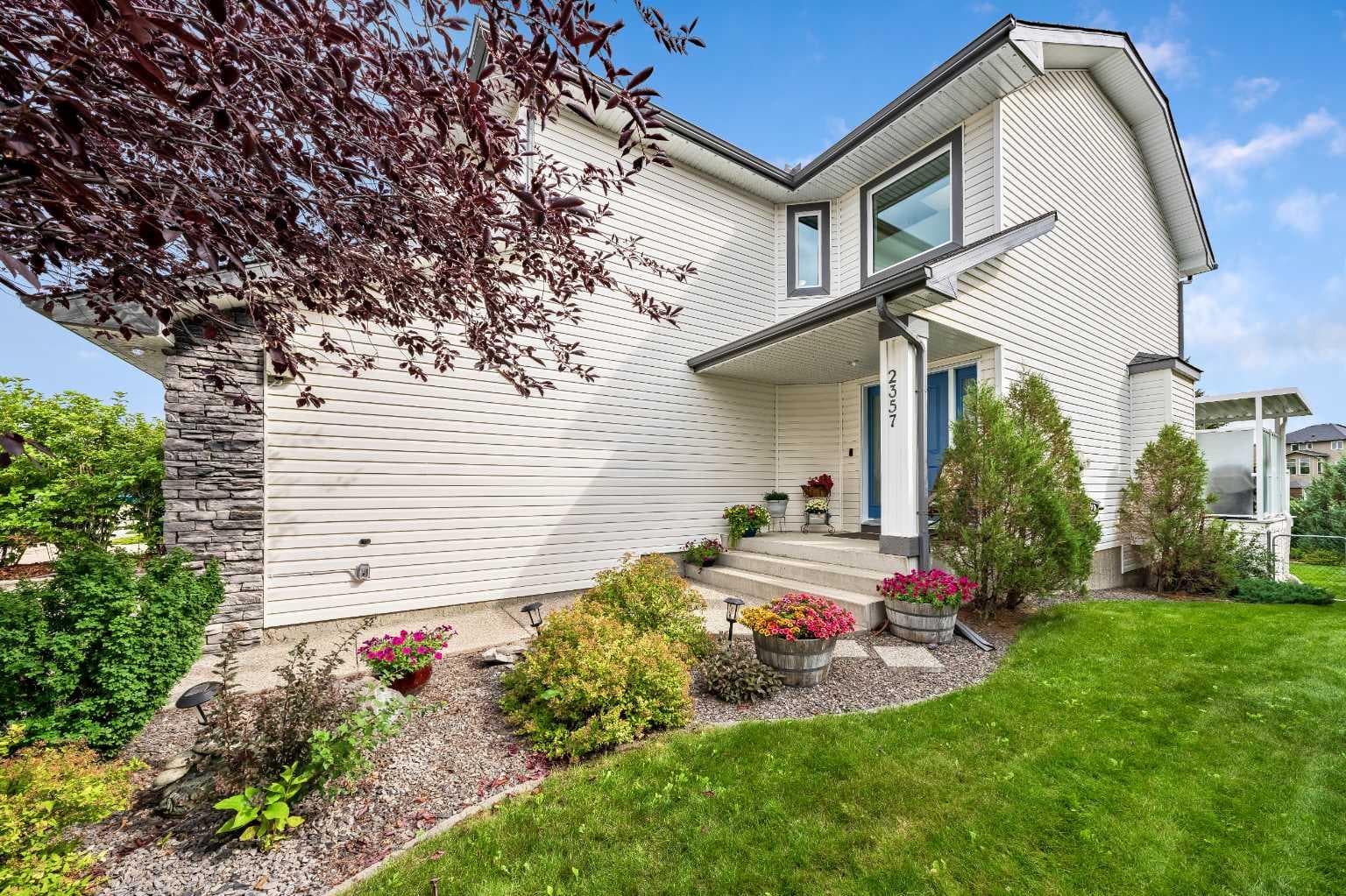 2357 Fairways Circle NW