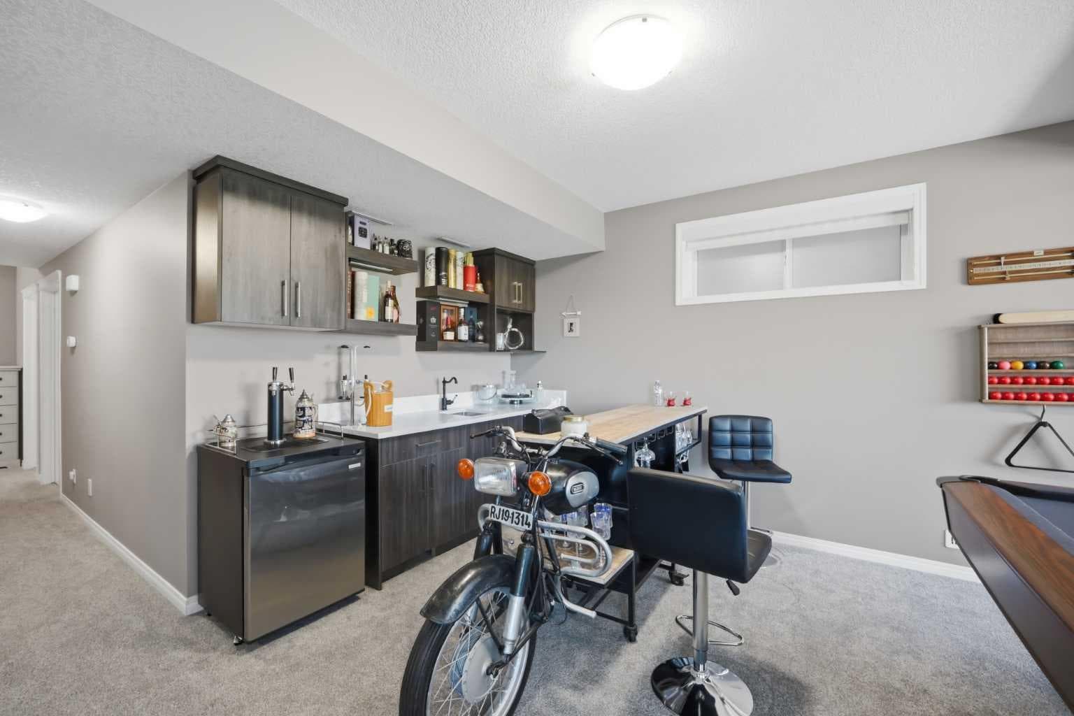 126 Valley Pointe Way NW