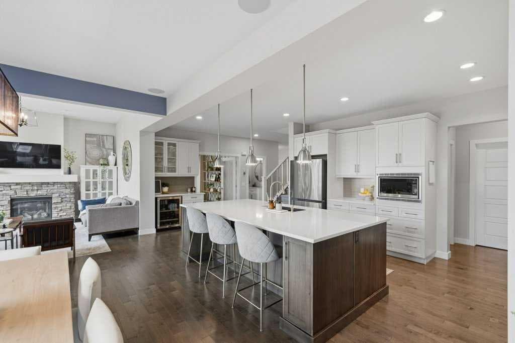 138 Ascot Crescent SW