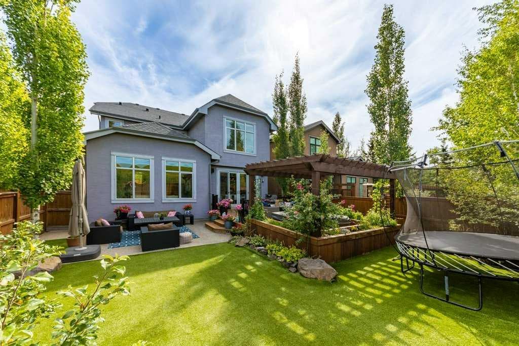 138 Ascot Crescent SW