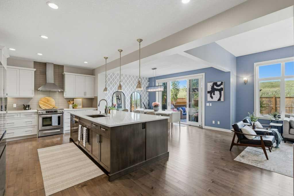 138 Ascot Crescent SW
