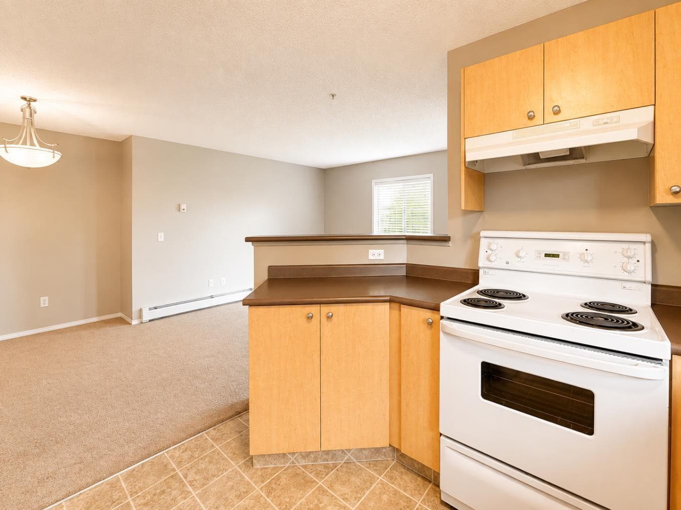 6101, 304 Mackenzie Way SW