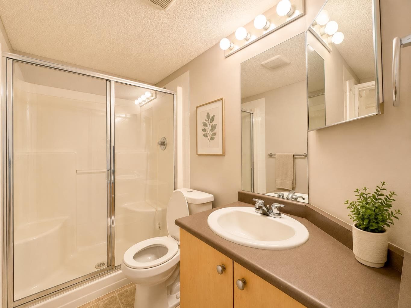 6101, 304 Mackenzie Way SW