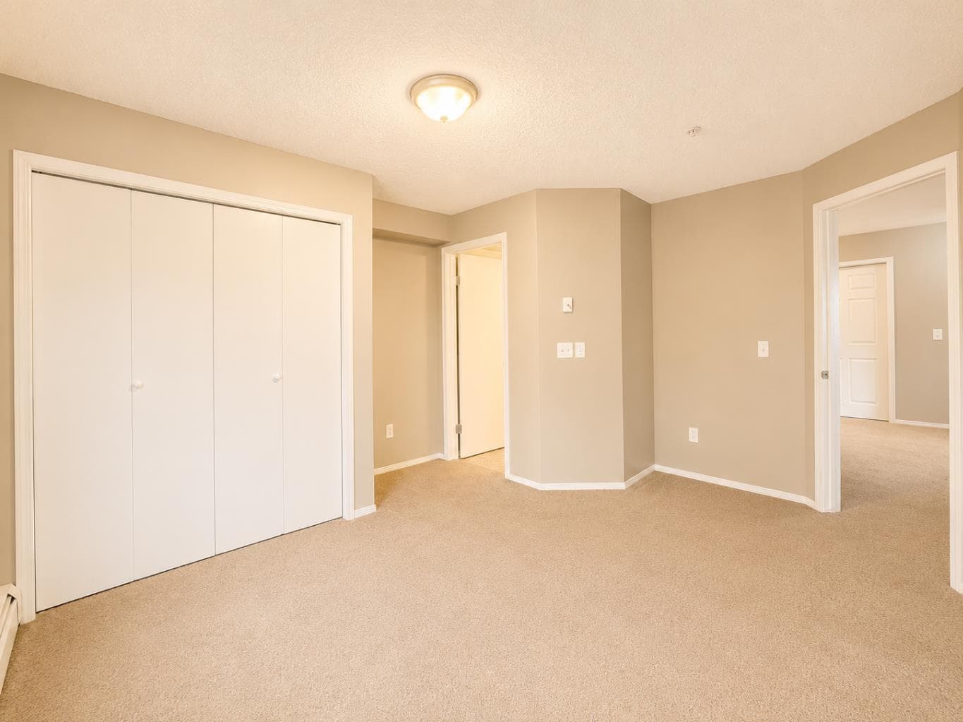 6101, 304 Mackenzie Way SW