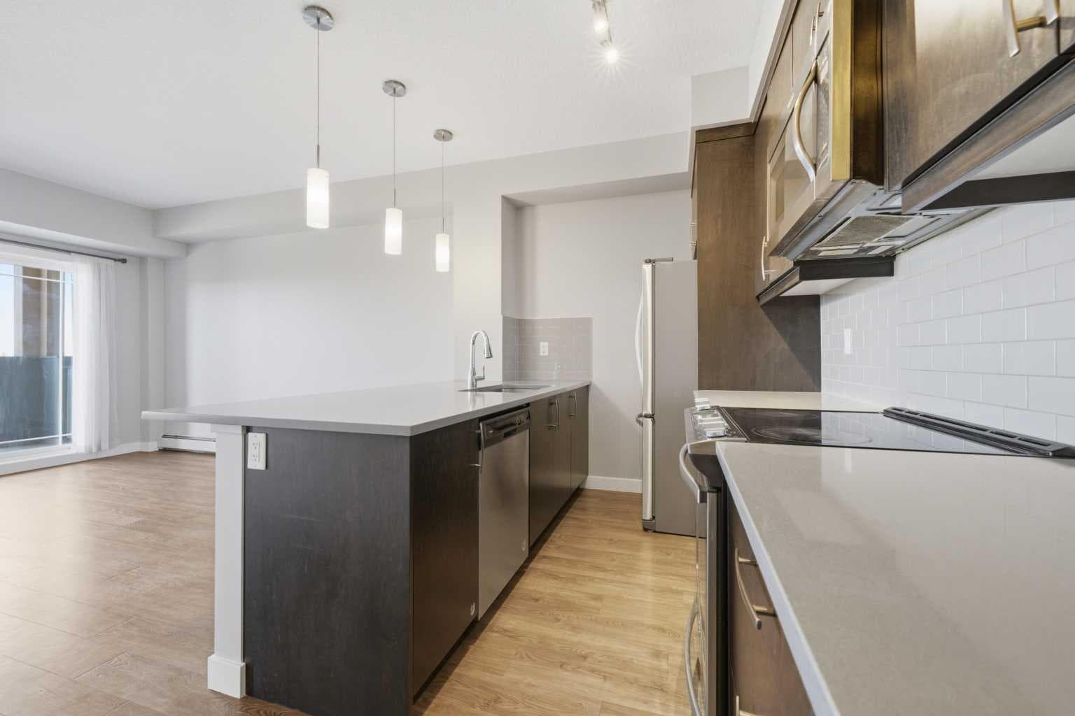 306, 150 Auburn Meadows Manor SE