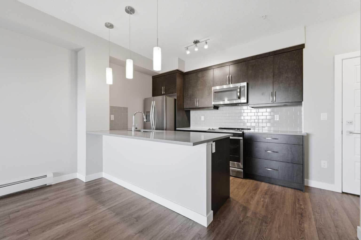 306, 150 Auburn Meadows Manor SE