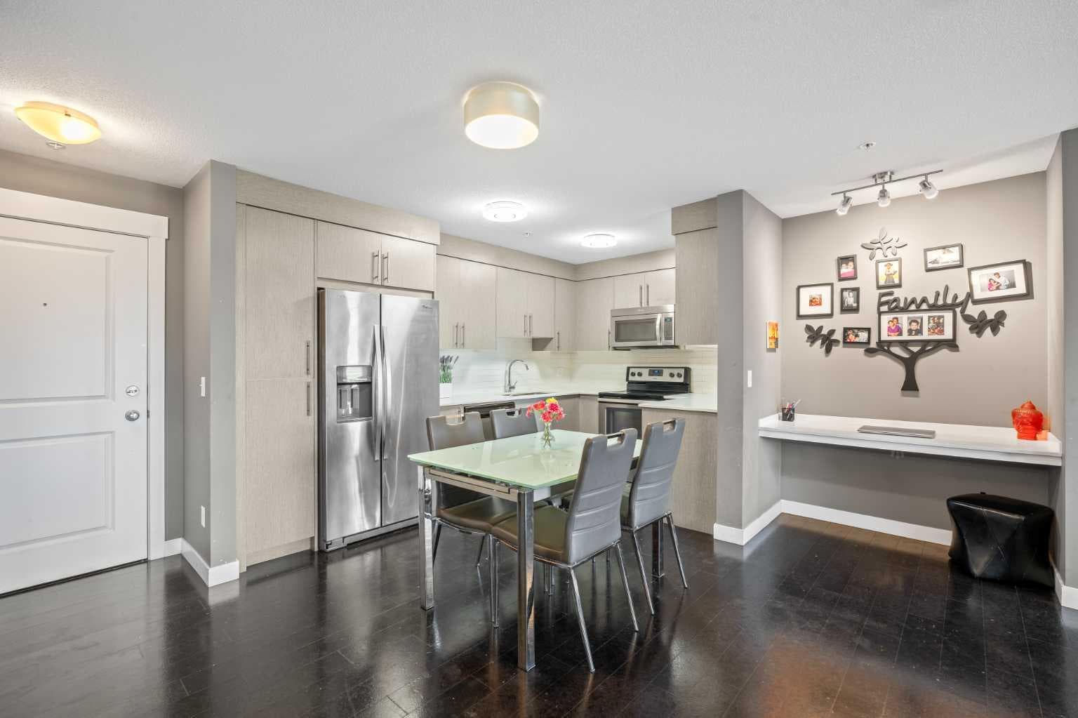 6204, 302 Skyview Ranch Drive NE