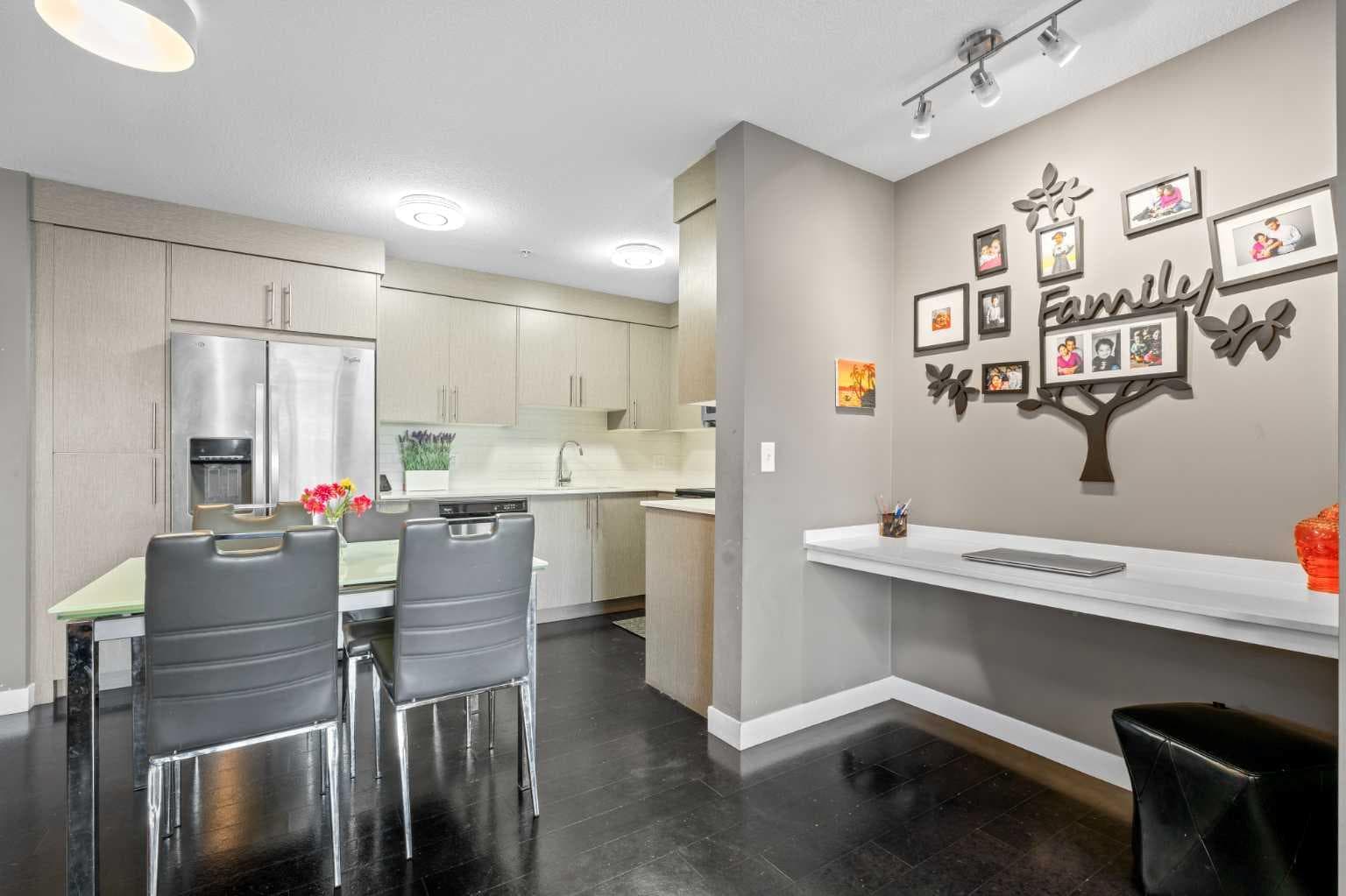 6204, 302 Skyview Ranch Drive NE