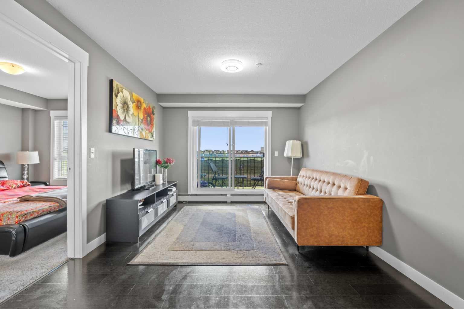 6204, 302 Skyview Ranch Drive NE
