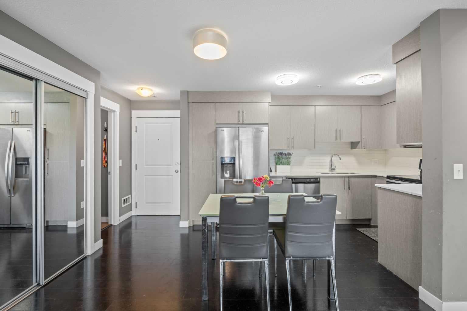 6204, 302 Skyview Ranch Drive NE