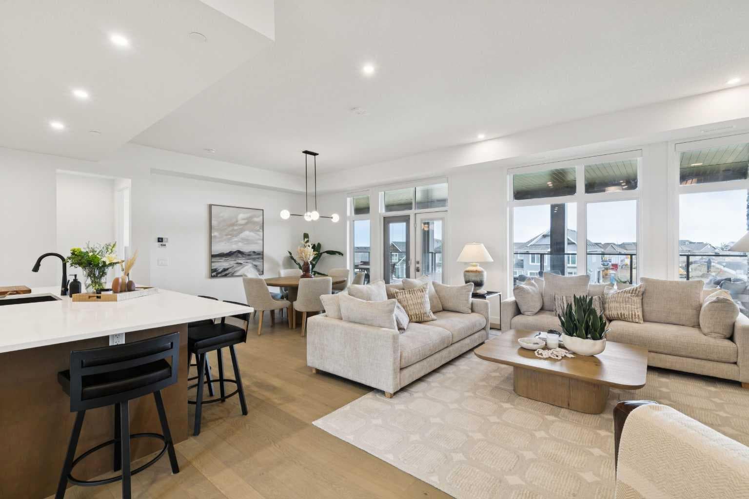 301, 120 Marina Cove SE