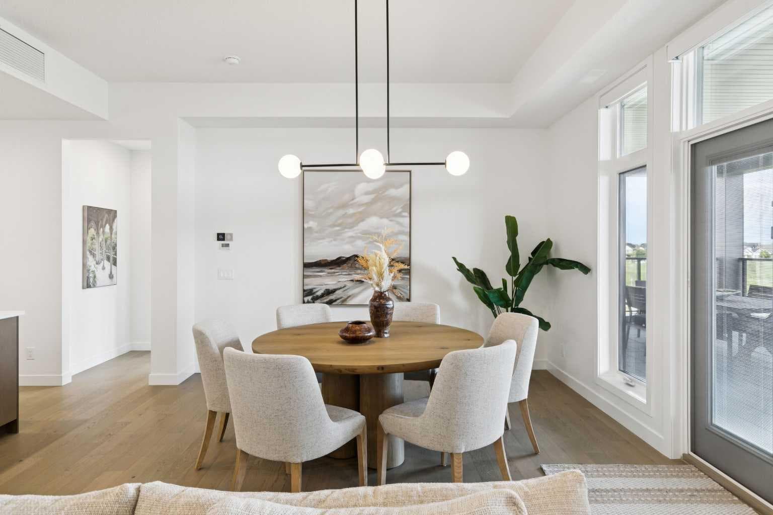 301, 120 Marina Cove SE