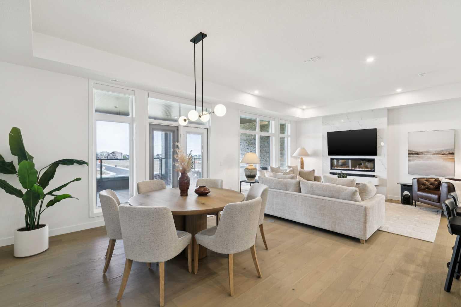 301, 120 Marina Cove SE