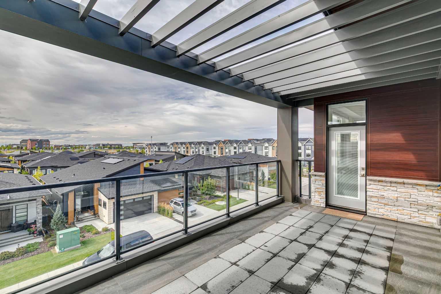 301, 120 Marina Cove SE