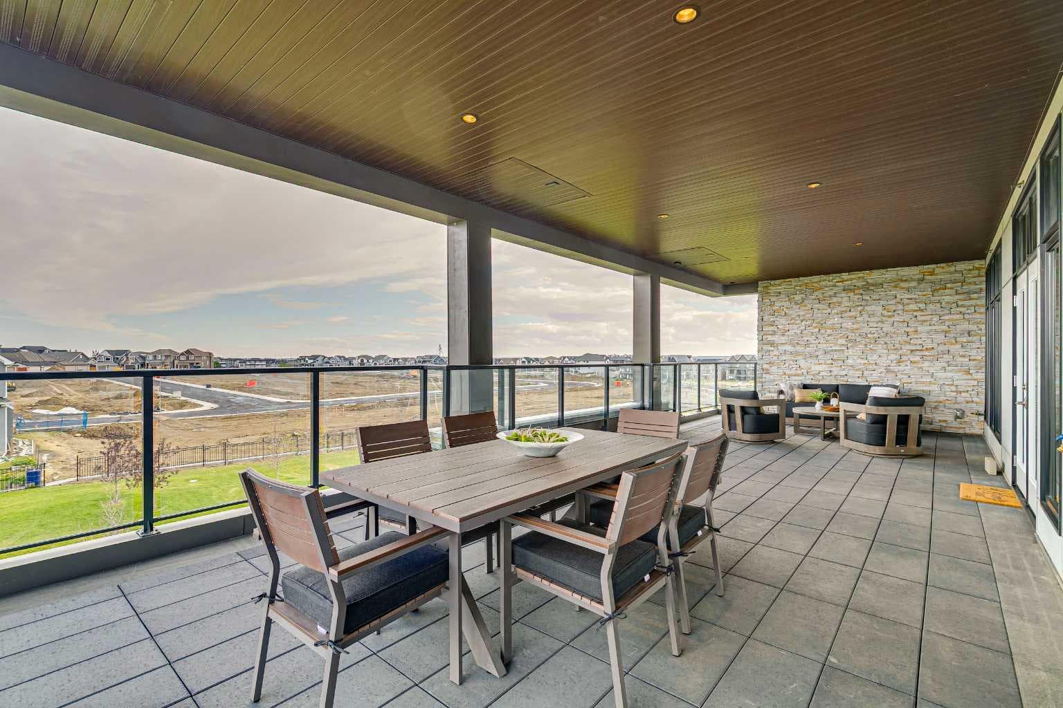301, 120 Marina Cove SE