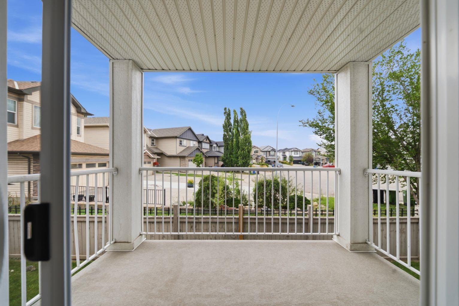 208, 3208 Valleyview Park SE