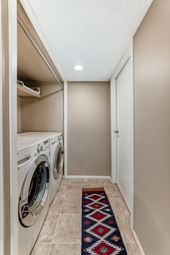 407 Point Mckay Garden NW