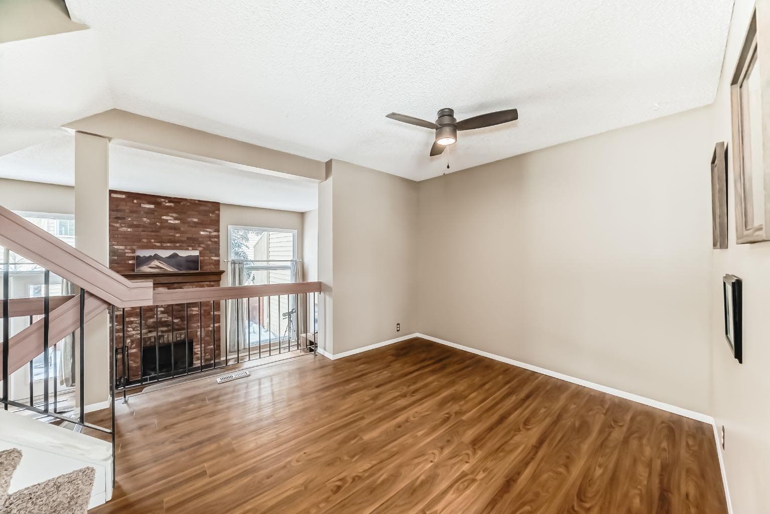 407 Point Mckay Garden NW