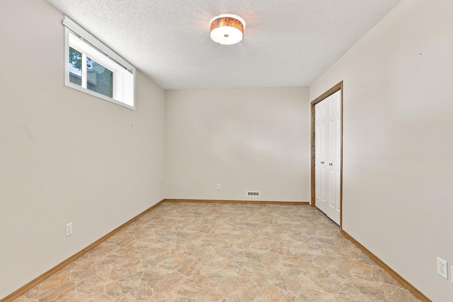 4 Douglasview Park SE