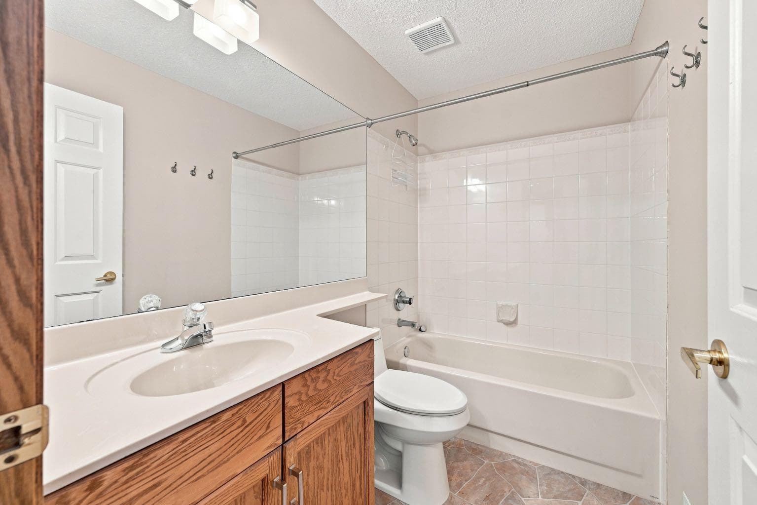 4 Douglasview Park SE
