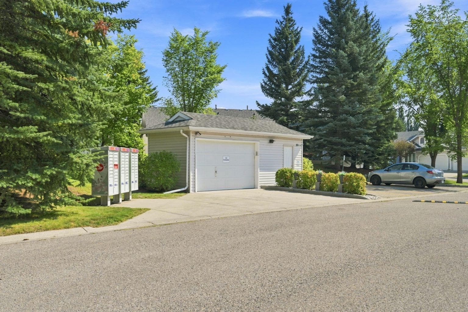 4 Douglasview Park SE