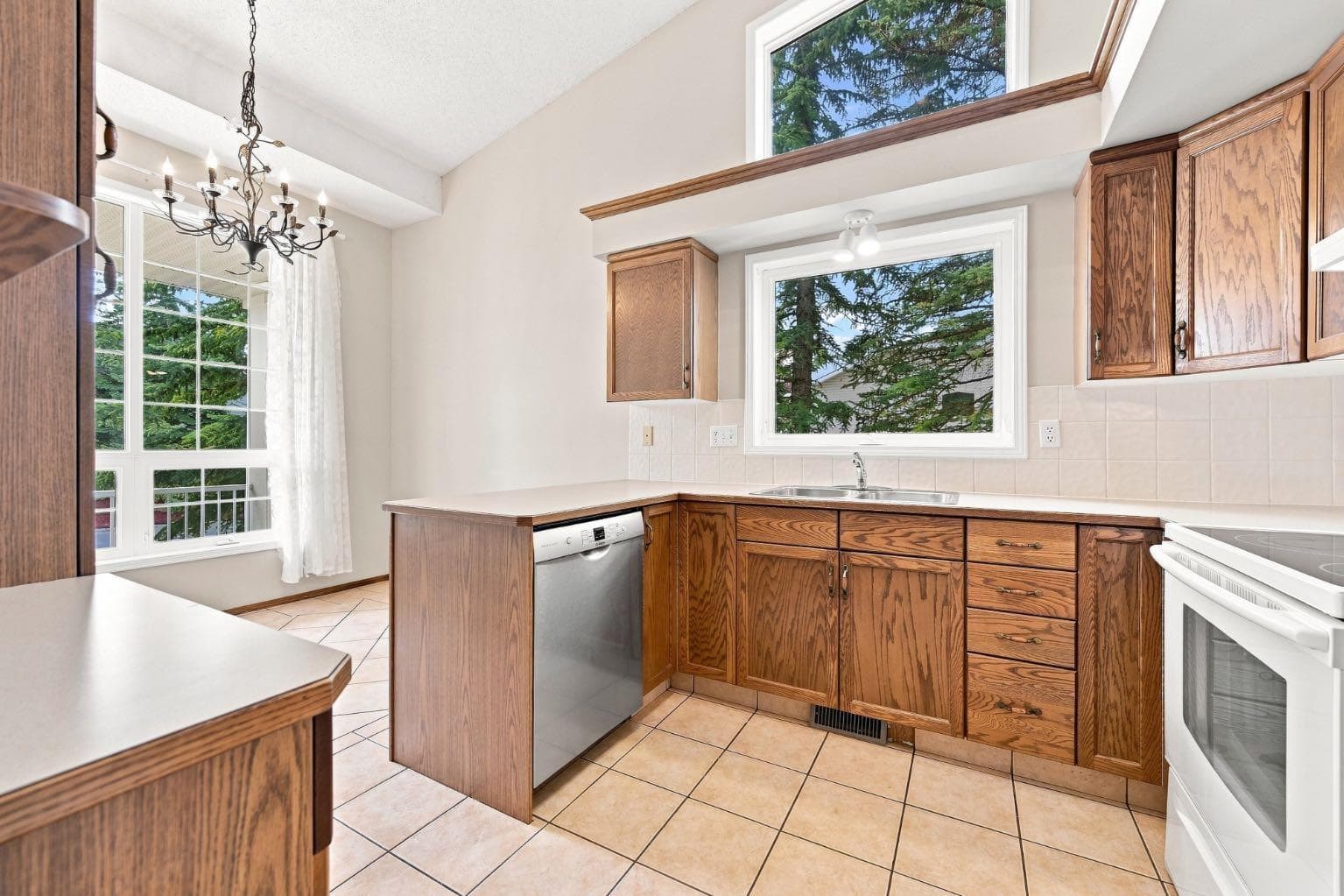 4 Douglasview Park SE