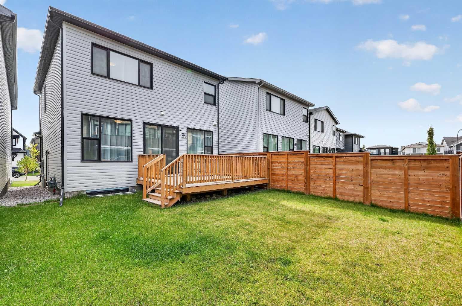 96 Rowmont Heath NW