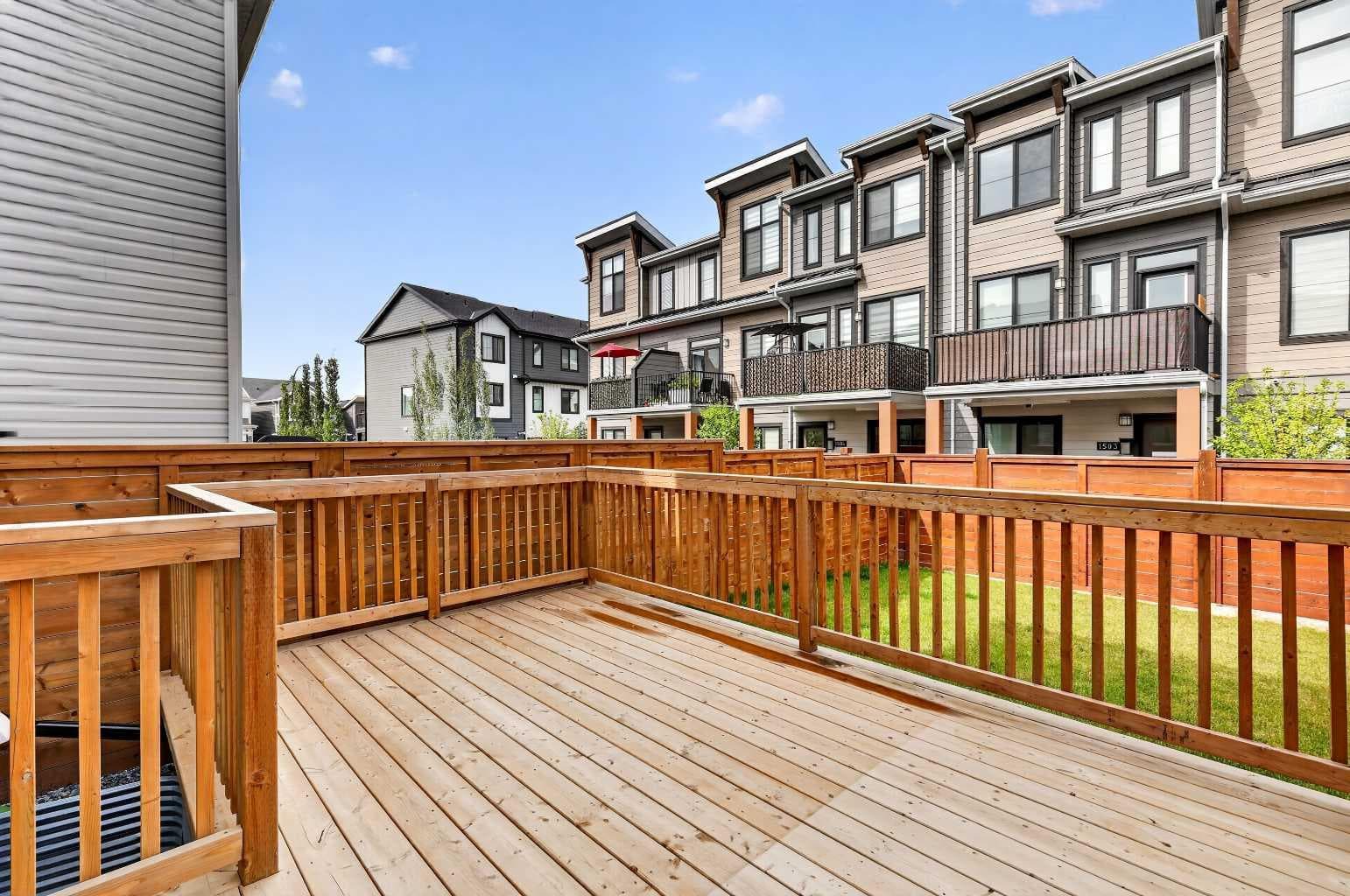 96 Rowmont Heath NW