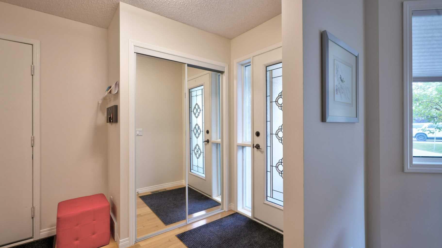 40 Vandoos Villas NW
