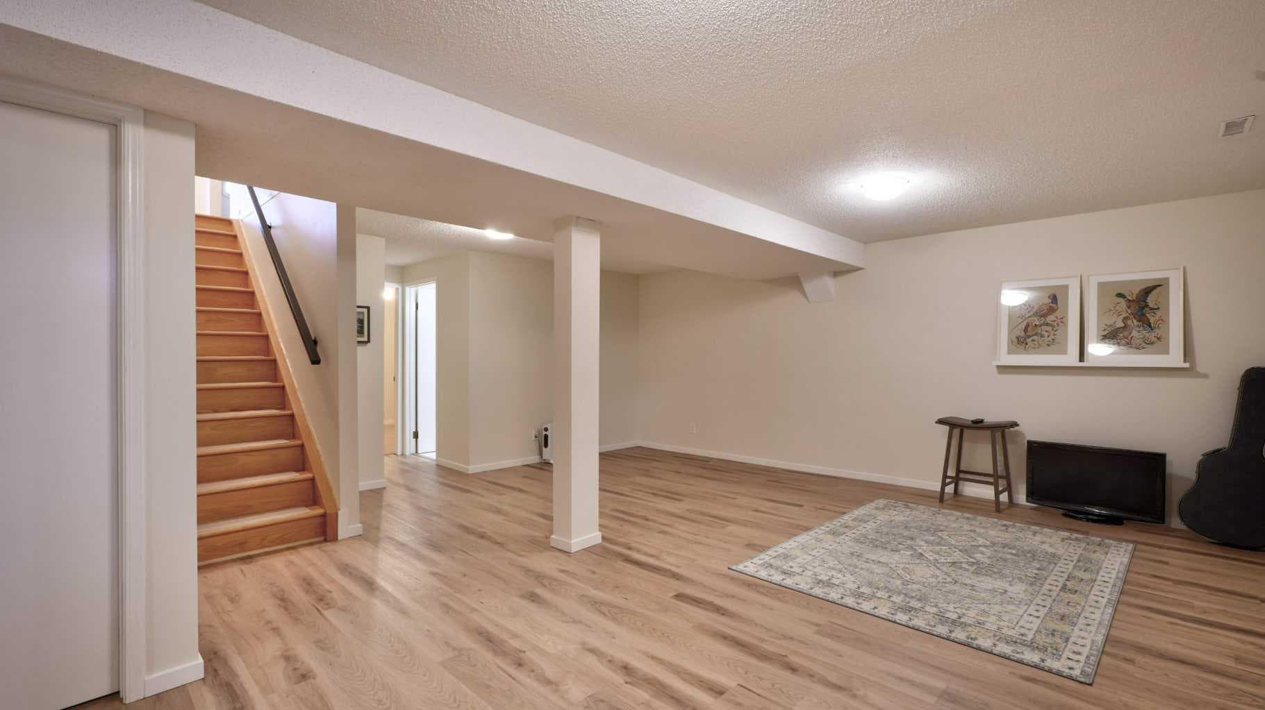 40 Vandoos Villas NW