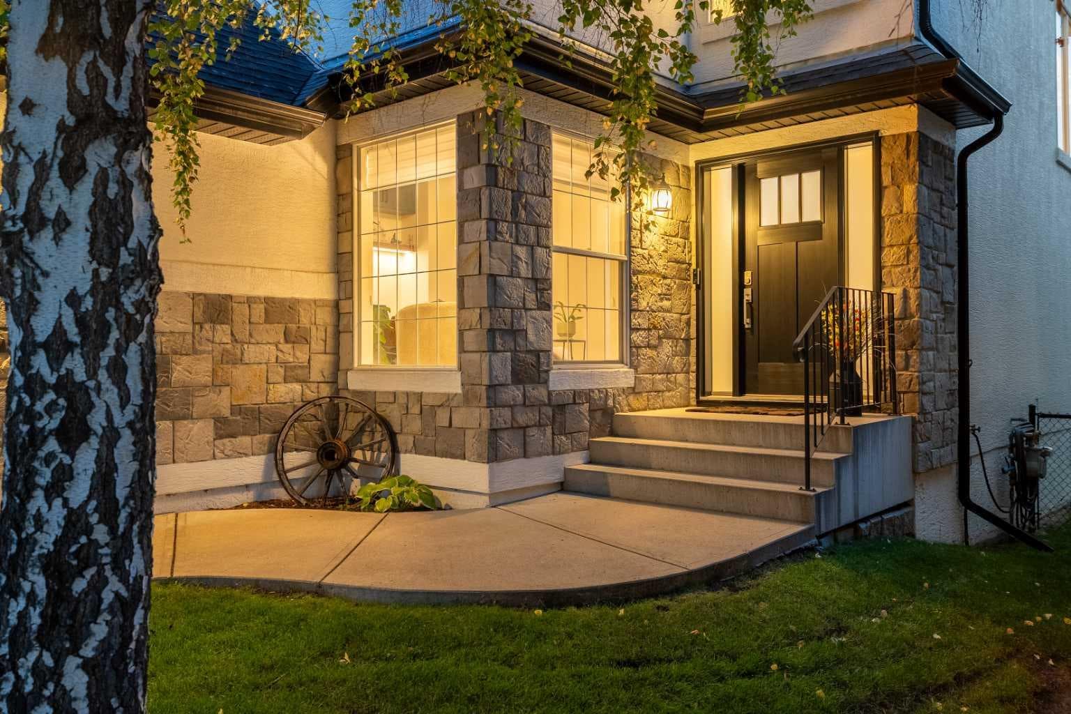 105 Tuscany Ridge Park NW