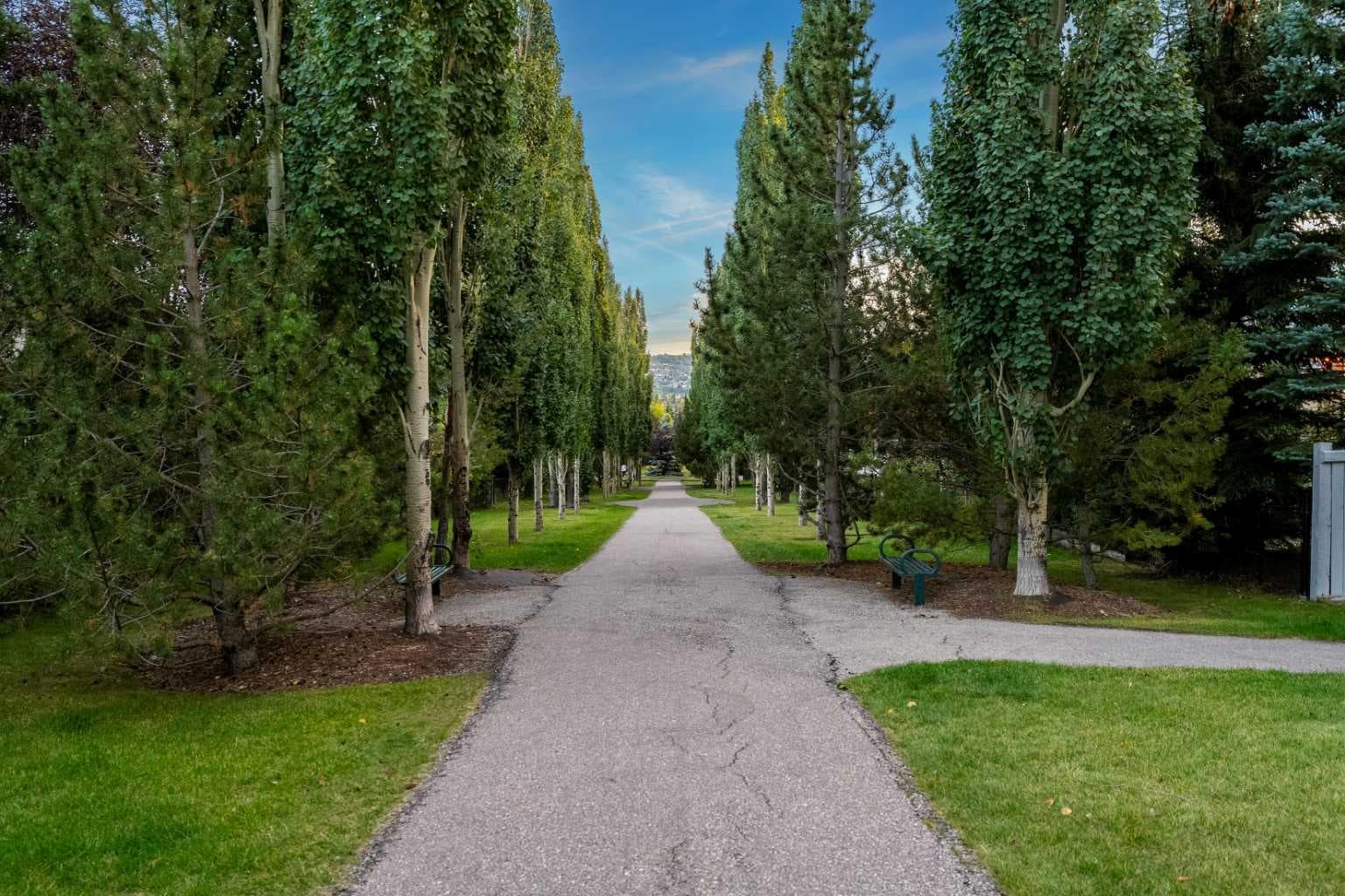 105 Tuscany Ridge Park NW