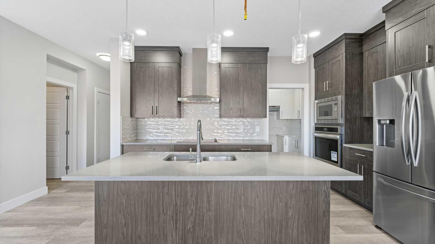 331 Savanna Way NE