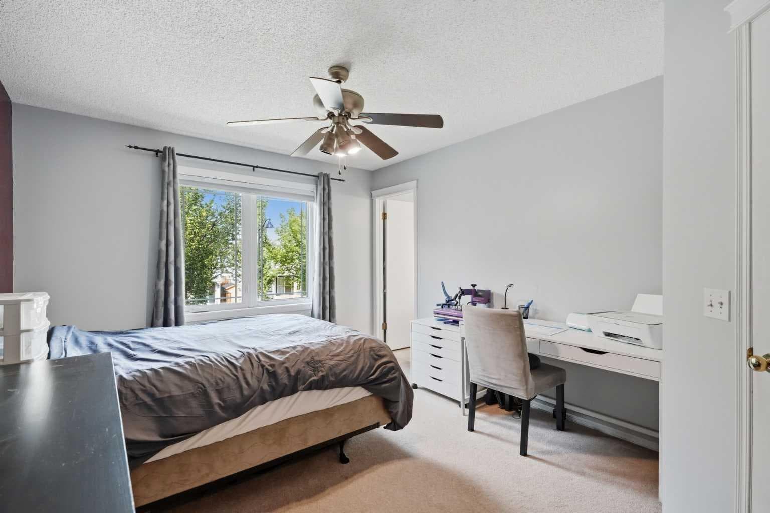 99 Prestwick Circle SE