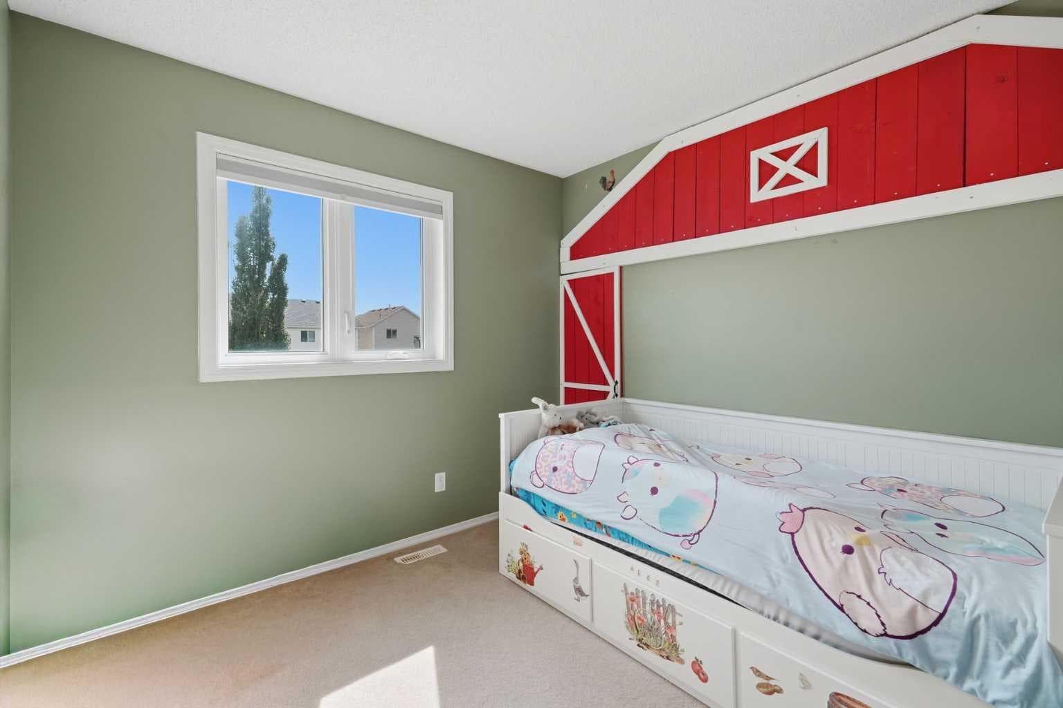 99 Prestwick Circle SE