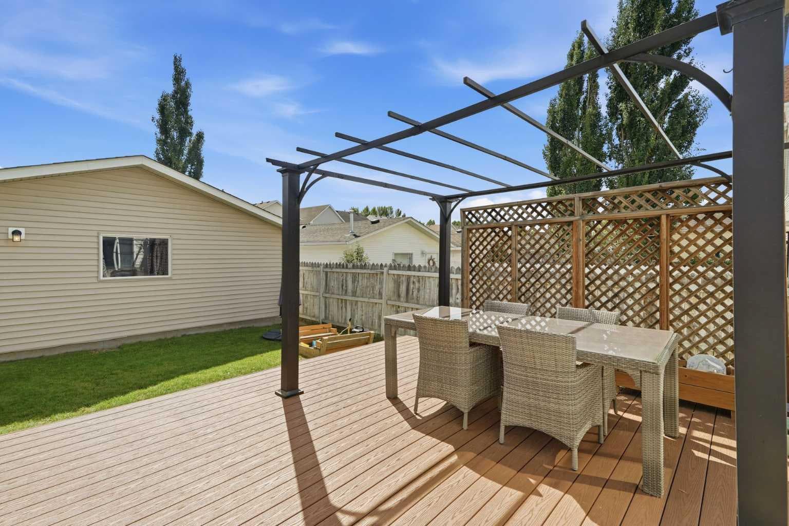 99 Prestwick Circle SE